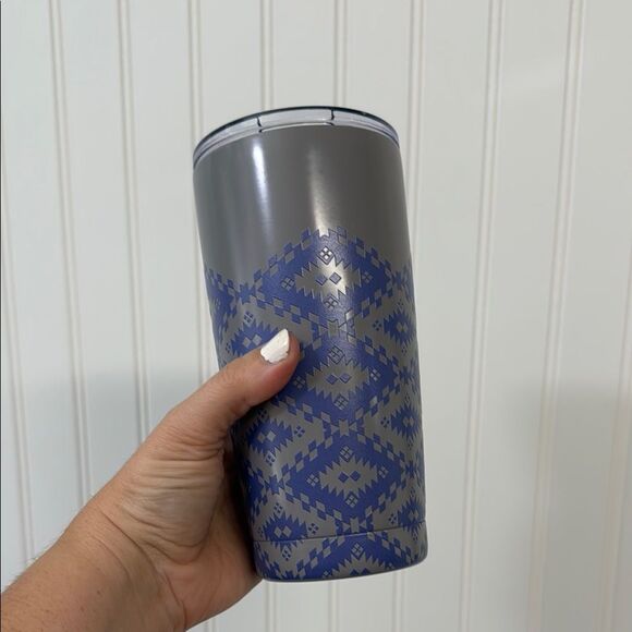 Pendleton Blue and Gray Geometric Tumbler 20oz Limited Edition Travel Mug - Picture 4 of 5